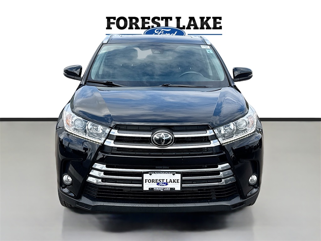 Used 2018 Toyota Highlander Limited with VIN 5TDDZRFH3JS899167 for sale in Forest Lake, Minnesota