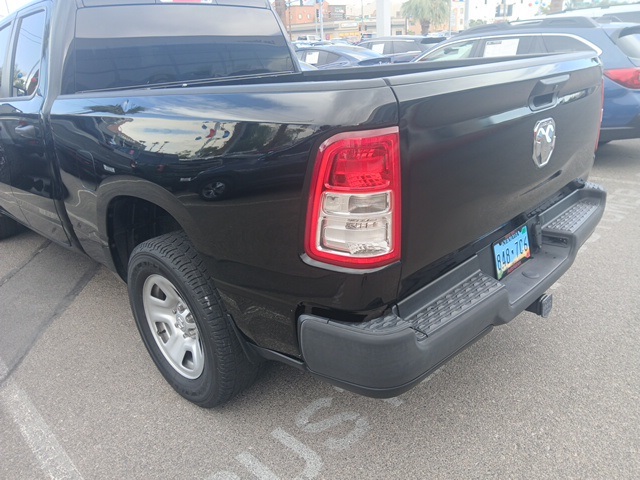 2019 Ram 1500 Tradesman photo 3