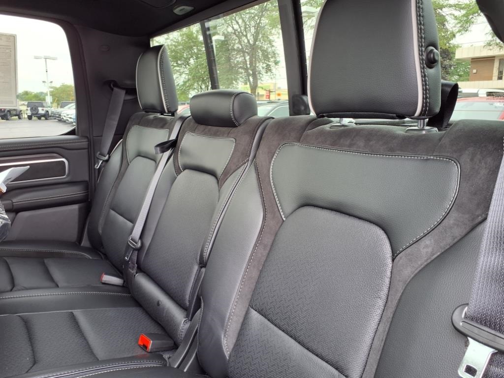 2026 Ram 1500 Laramie photo 9