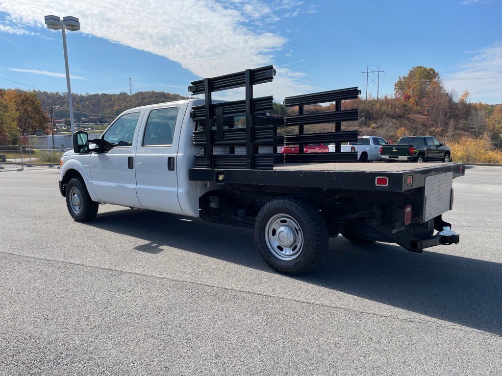 2013 Ford F-350 XL photo 3