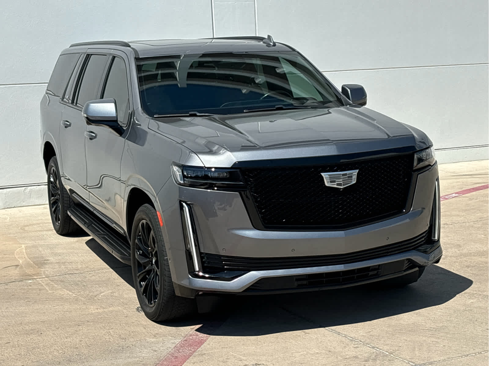 2021 Cadillac Escalade ESV Sport photo 3