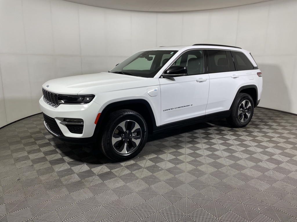 2024 Jeep Grand Cherokee Limited 4xe photo 2