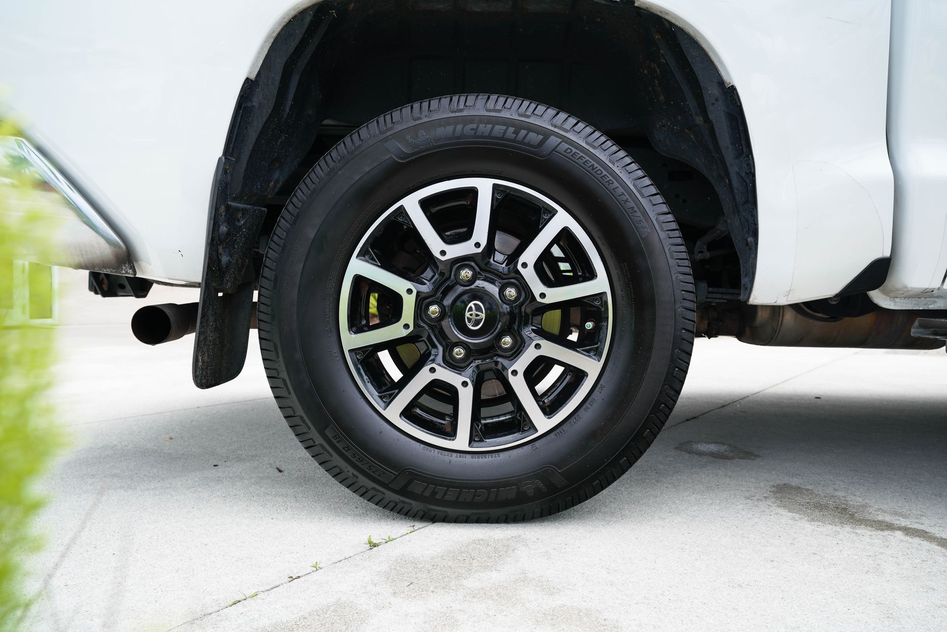 2016 Toyota Tundra SR5 photo 25