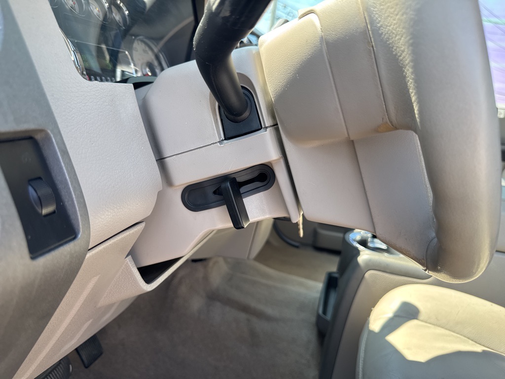 2008 Ford F-250 photo 41