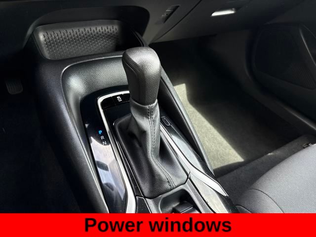 2021 Toyota Corolla LE photo 9