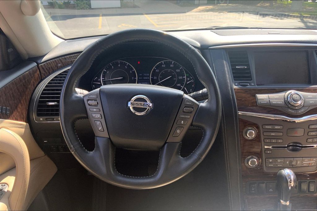 2018 Nissan Armada SL photo 4