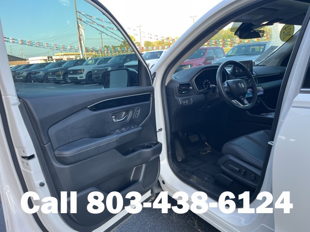2024 Honda Pilot Touring photo 4