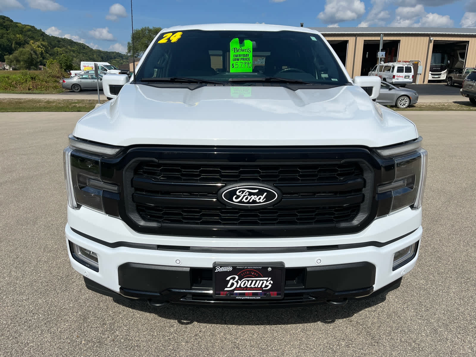 2024 Ford F-150 Lariat photo 2