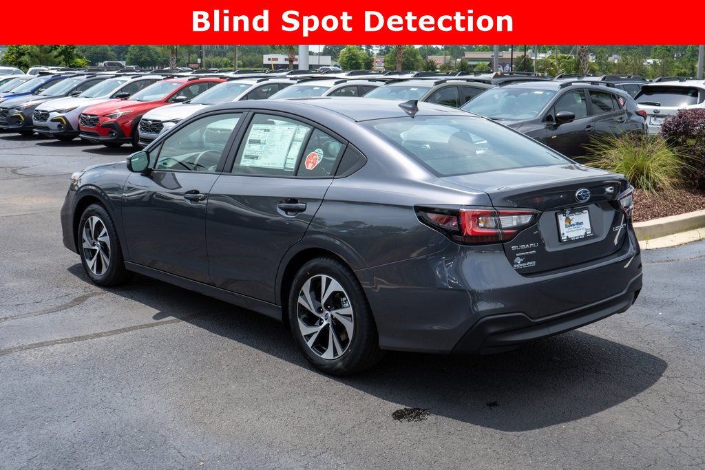 2025 Subaru Legacy Premium photo 4