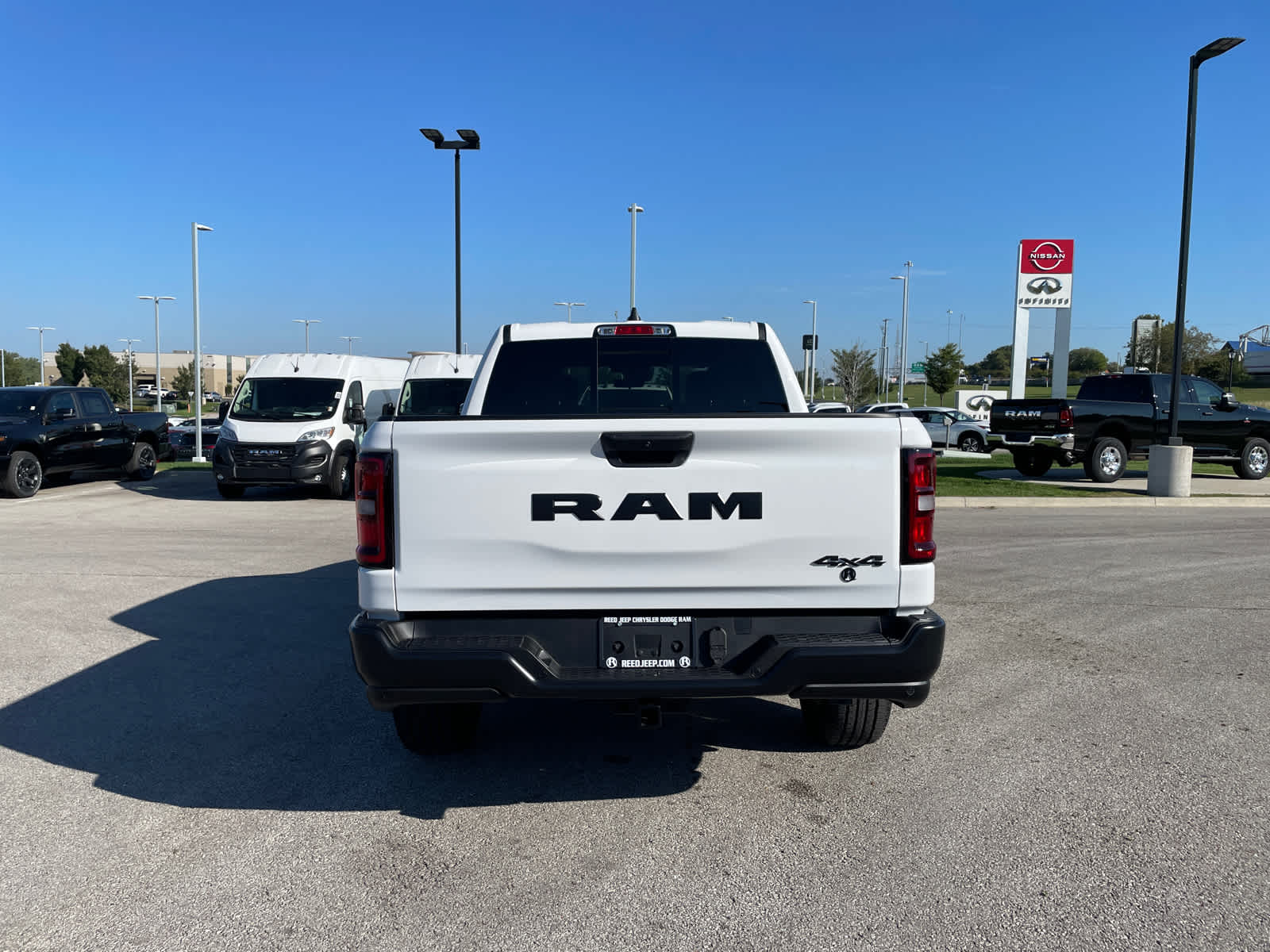 2025 Ram 1500 Tradesman photo 8