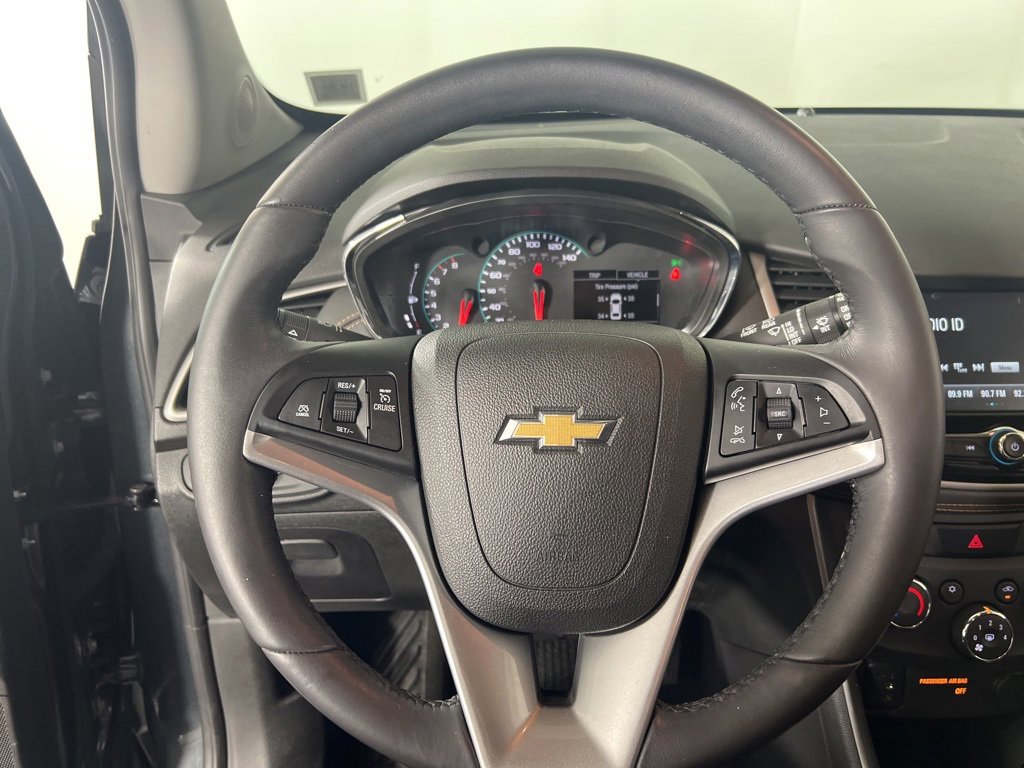 2017 Chevrolet Trax LT photo 4