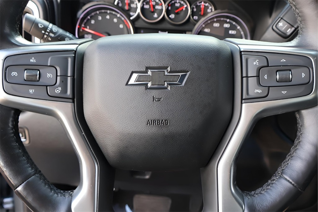 2020 Chevrolet Silverado 1500 RST photo 21