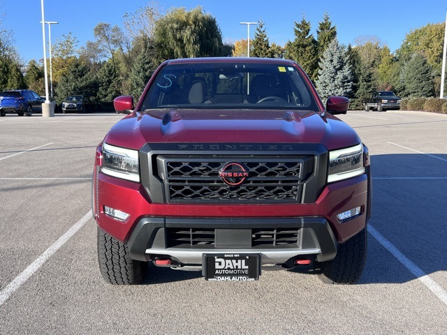 2023 Nissan Frontier PRO-4X photo 2