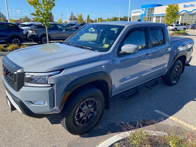 2023 Nissan Frontier PRO-4X photo 4