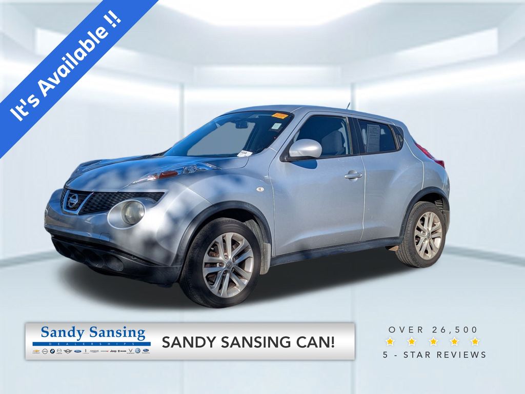 2013 Nissan JUKE SV's photo