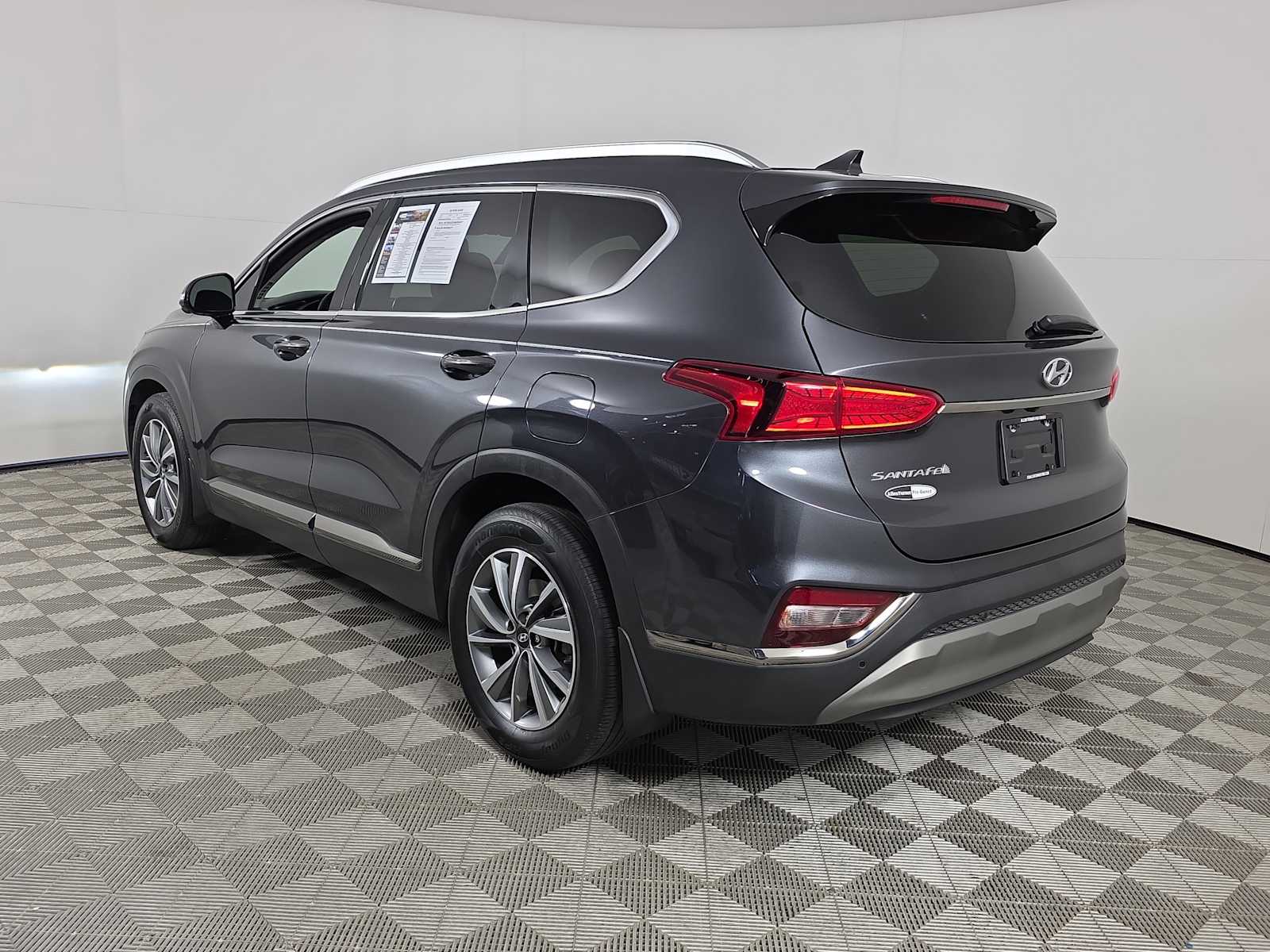 2020 Hyundai Santa Fe Limited photo 4