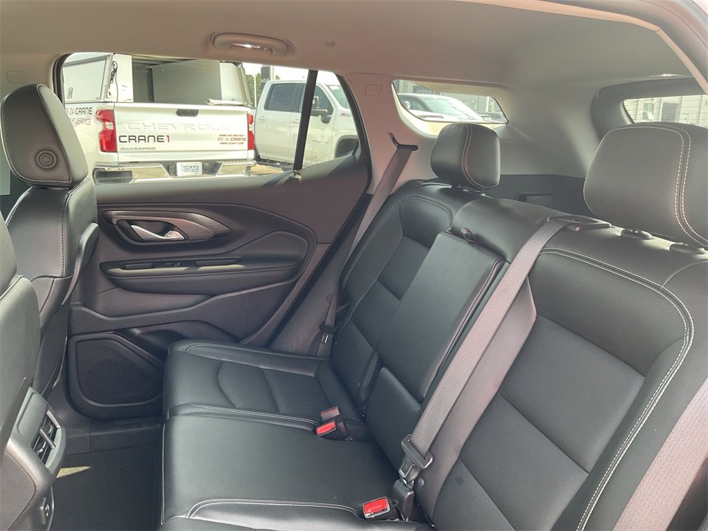 2024 Gmc Terrain SLT photo 22