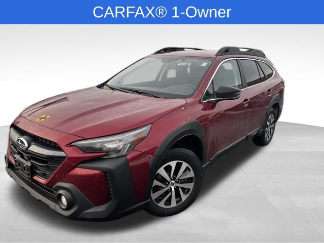 2025 Subaru Outback Premium's photo