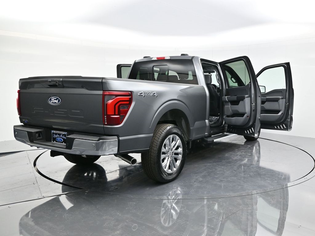 2025 Ford F-150 Lariat photo 35