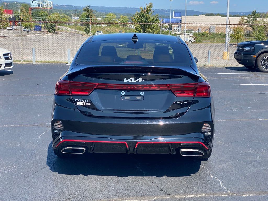 2022 Kia Forte GT photo 6