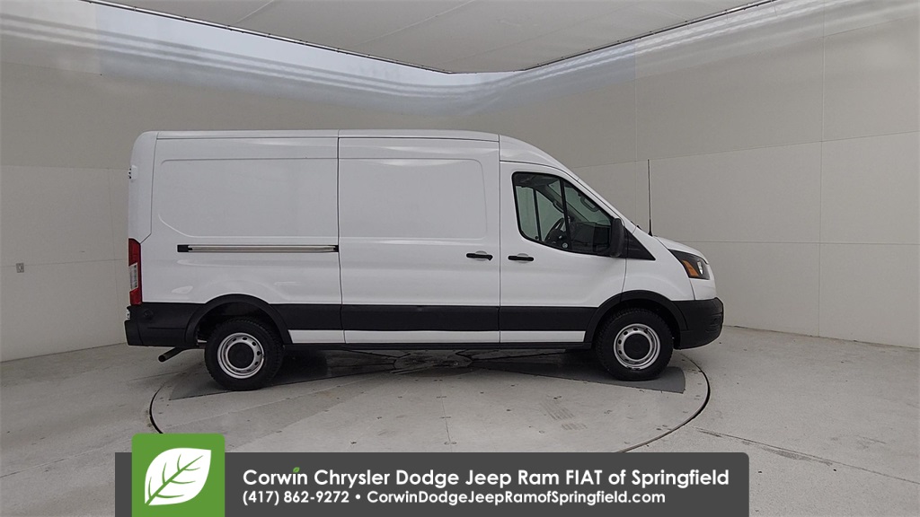 2021 Ford Transit photo 2