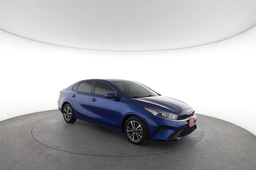 Used 2024 Kia Forte LXS with VIN 3KPF24ADXRE713957 for sale in San Marcos, TX