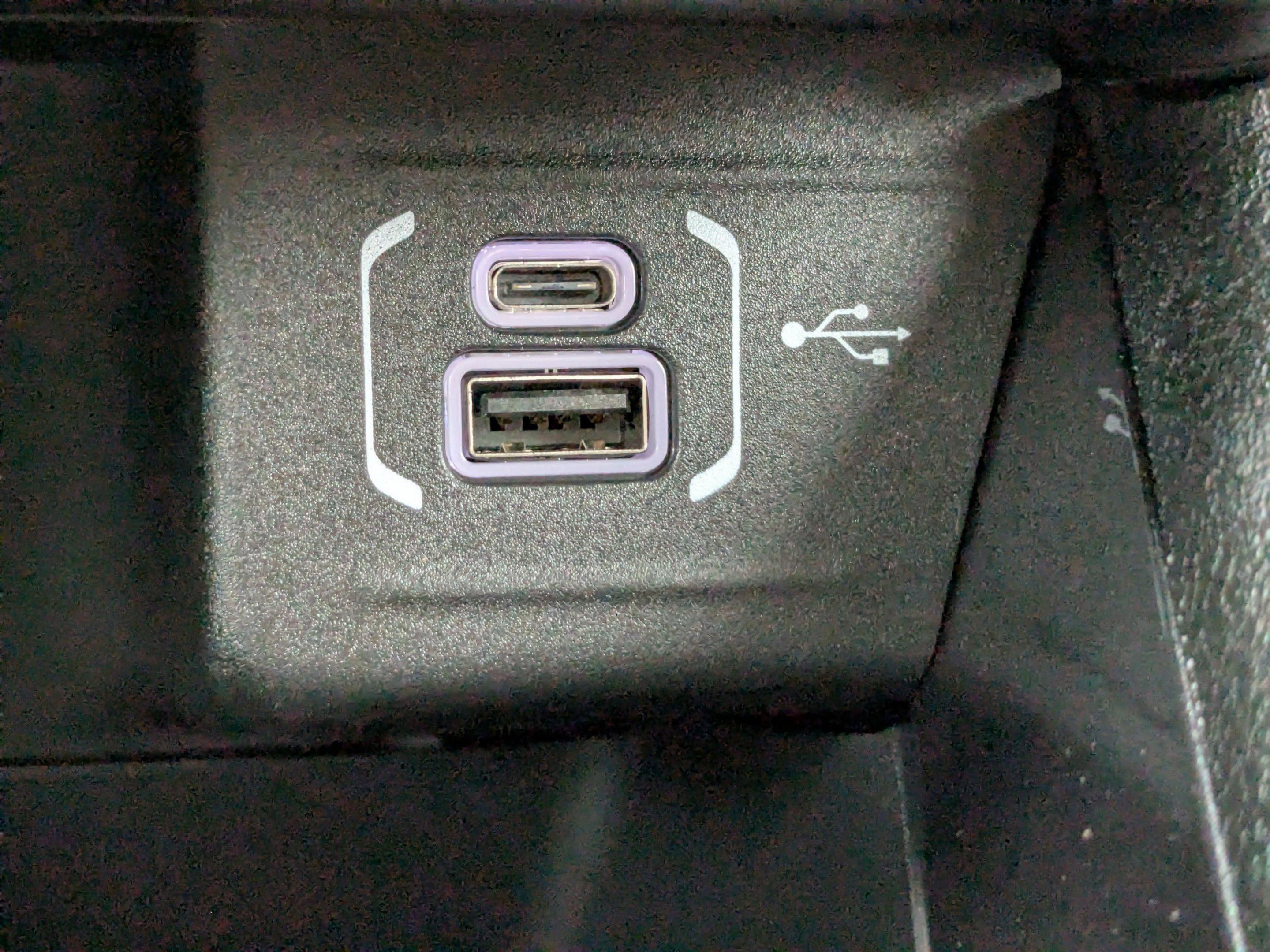 2025 Jeep Compass Latitude photo 24