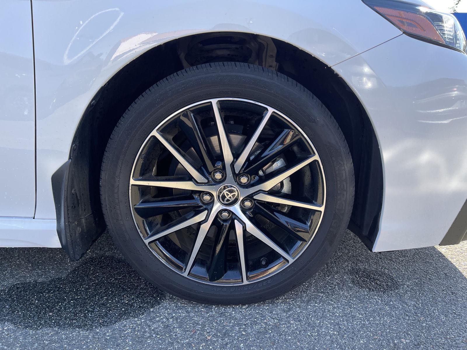2024 Toyota Camry SE photo 17