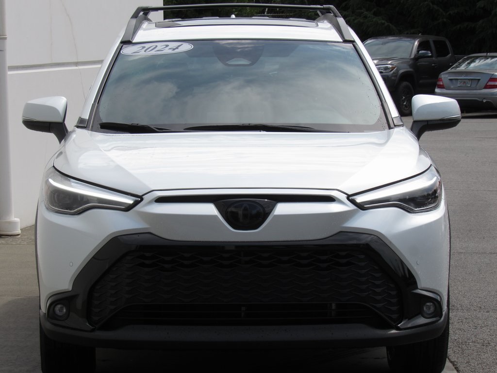 2024 Toyota Corolla Hybrid XSE photo 3