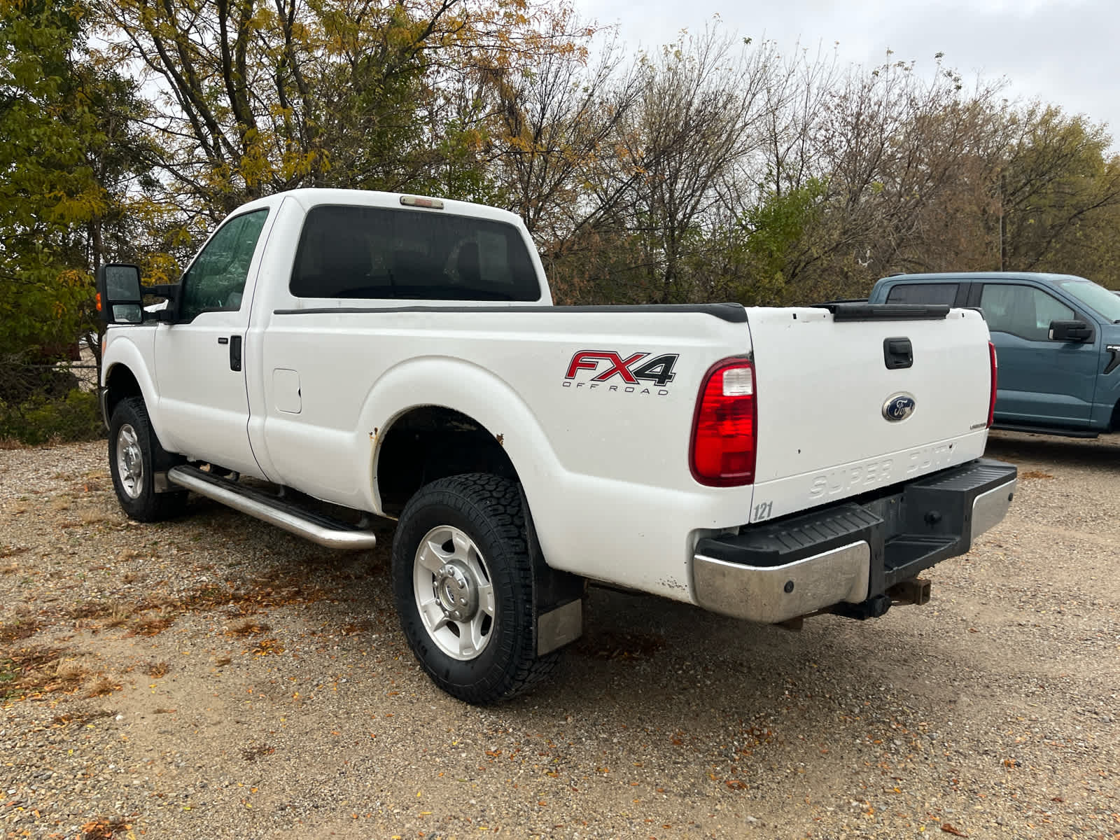 2015 Ford F-350 XLT photo 3