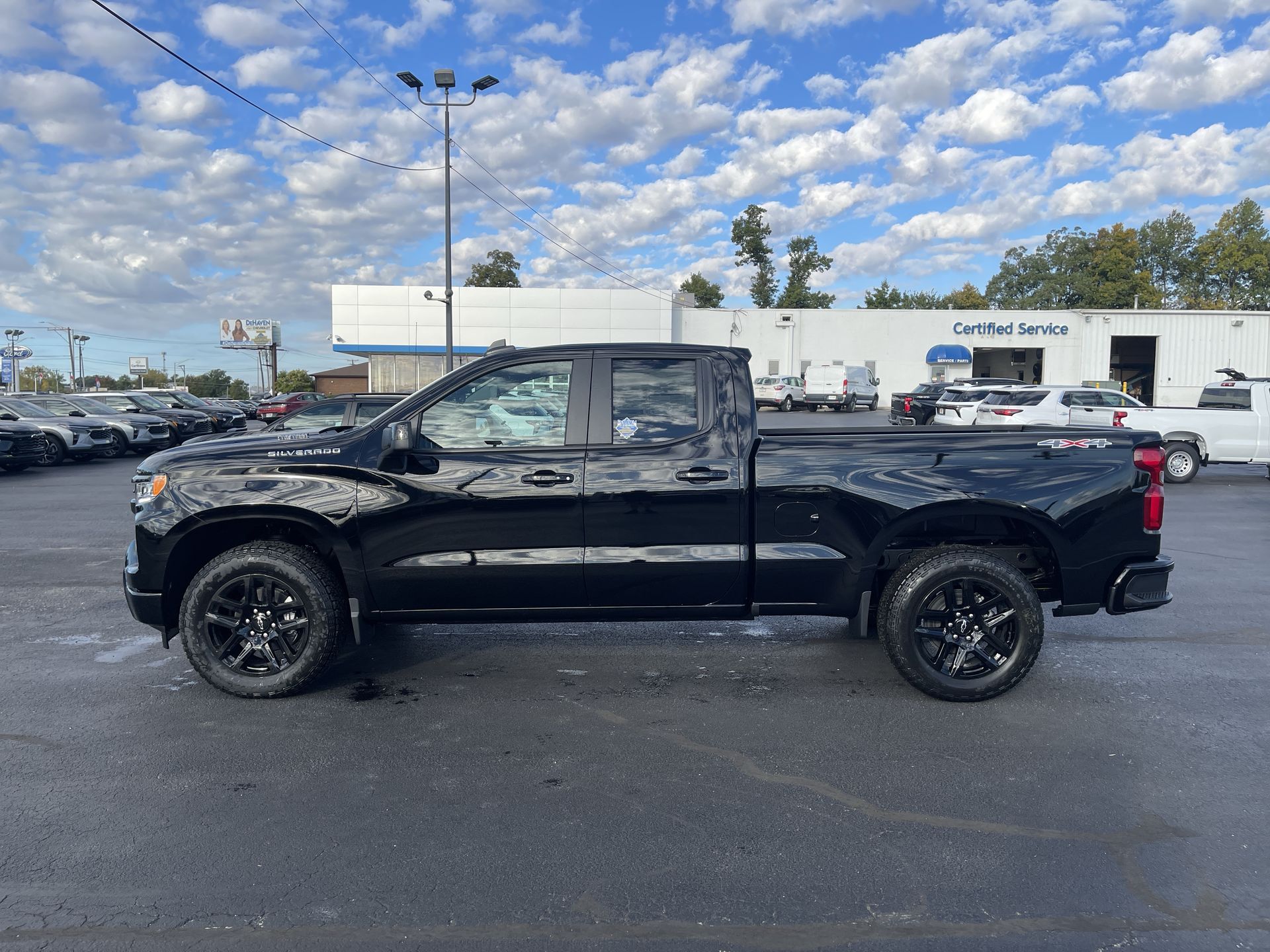 2026 Chevrolet Silverado 1500 RST photo 32