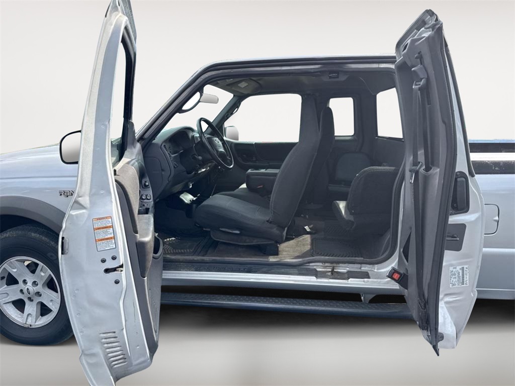 2003 Ford Ranger XLT photo 14