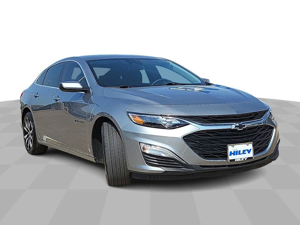 2024 Chevrolet Malibu RS photo 2