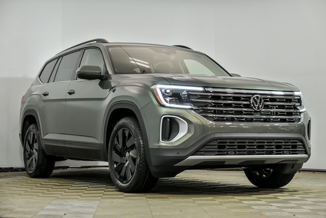 2026 Volkswagen Atlas SE w/Tech's photo