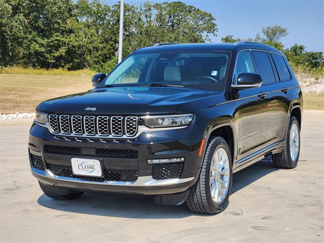 2021 Jeep Grand Cherokee L Summit photo 3