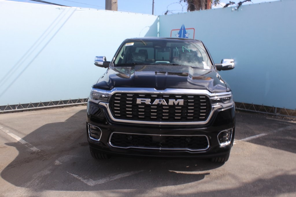 2025 Ram 1500 photo 3