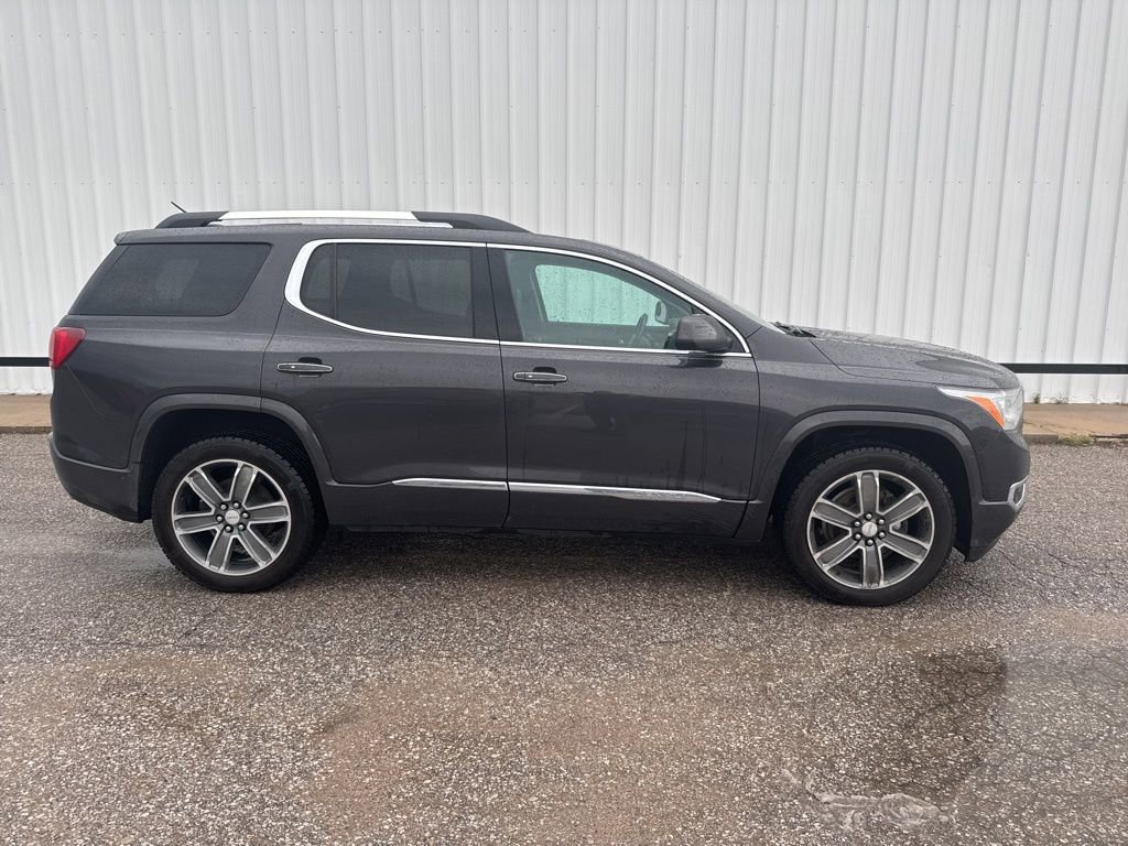 2017 Gmc Acadia Denali photo 4