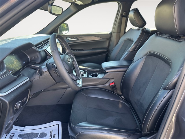 2024 Jeep Grand Cherokee Altitude X photo 9