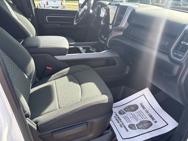 2025 Ram 3500 Big Horn photo 12