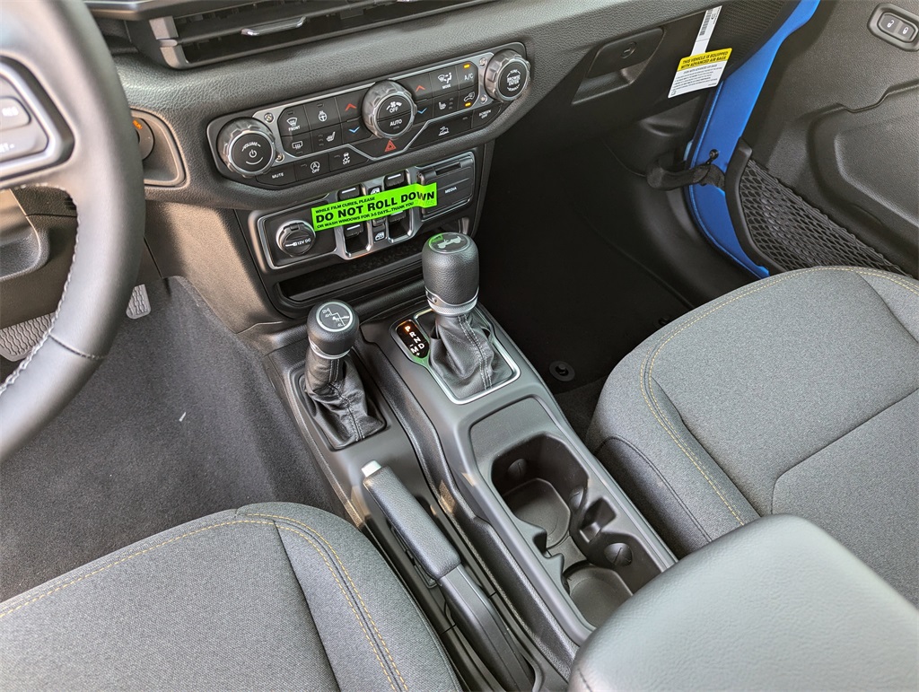 2025 Jeep Wrangler Sport S photo 26