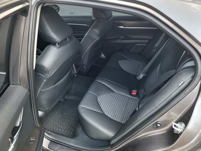 2023 Toyota Camry SE photo 12