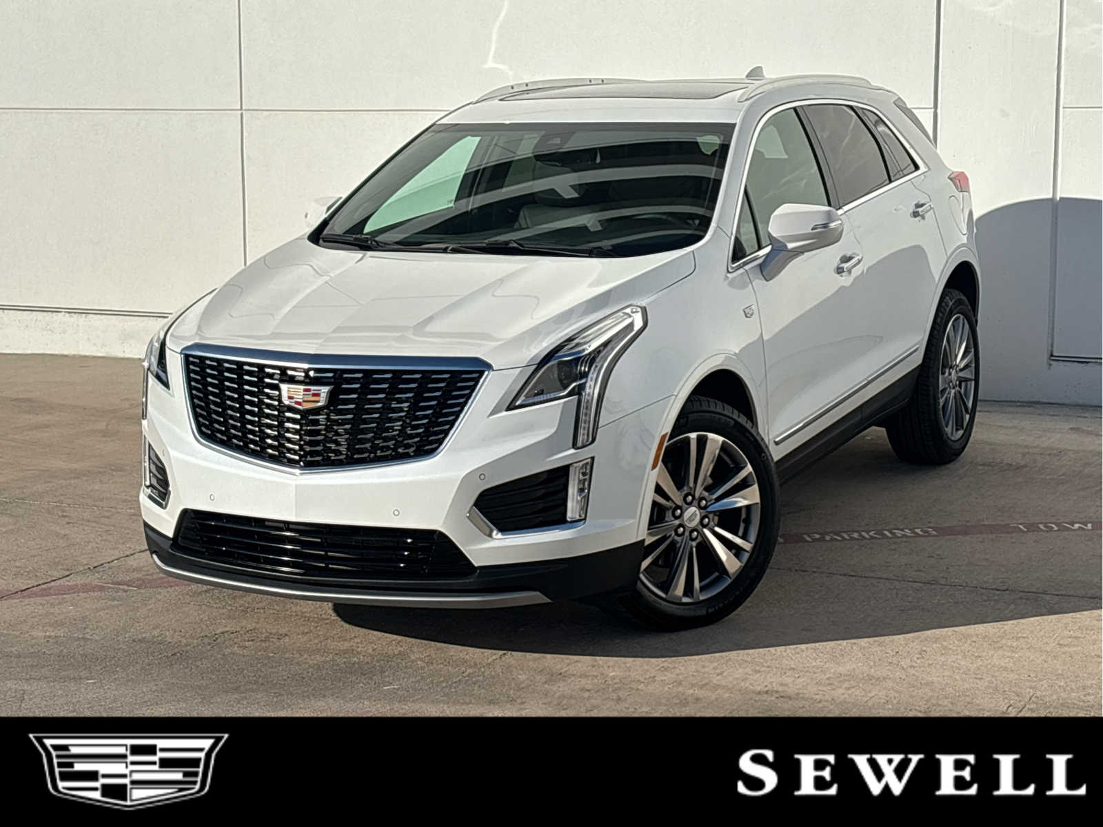 2025 Cadillac XT5 Premium Luxury's photo