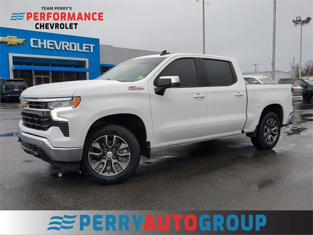 2024 Chevrolet Silverado 1500 LT's photo