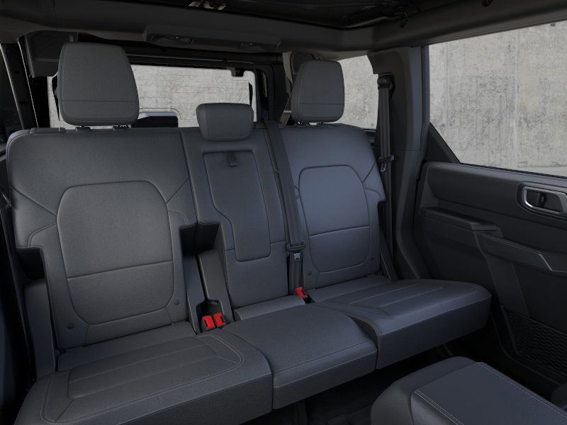 2025 Ford Bronco Outer Banks photo 10