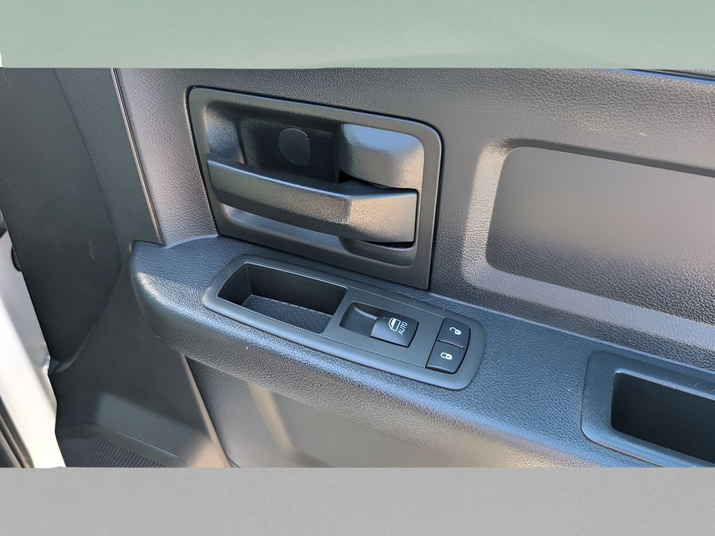 2014 Ram 2500 Tradesman photo 27