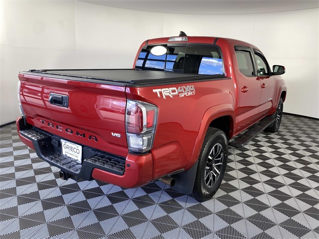 2022 Toyota Tacoma TRD Sport V6 photo 9