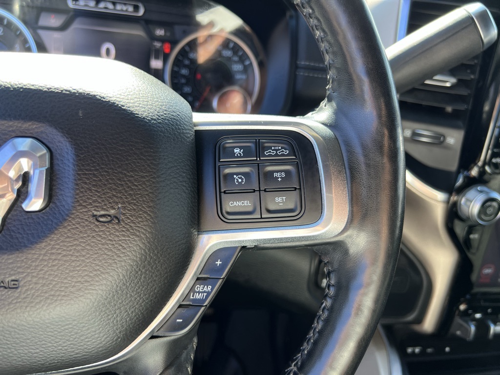 2019 Ram 2500 Laramie photo 16