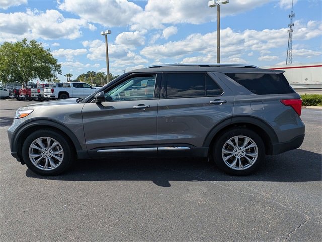 2023 Ford Explorer Limited photo 7