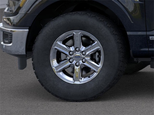 2025 Ford F-150 XLT photo 16
