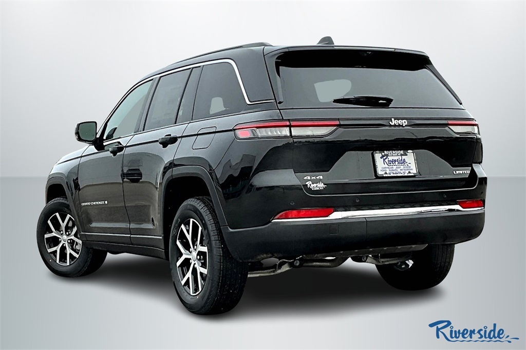 2025 Jeep Grand Cherokee Limited photo 3